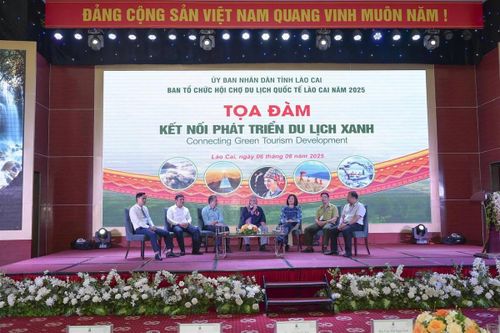 Nhiều chuyên gia hiến kế cho kết nối phát triển du lịch xanh tỉnh Lào Cai