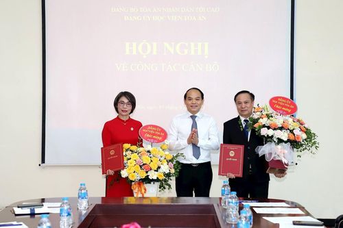 Công bố Quyết định chỉ định Bí thư Đảng ủy Học viện Tòa án nhiệm kỳ 2020 - 2025
