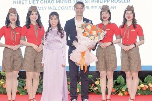 Hàng không Vietjet (VJC) bổ nhiệm cựu Phó Thủ tướng Đức vào HĐQT
