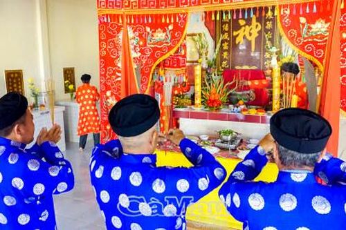 Trang nghiêm lễ giỗ Đình thần Tân Nghĩa