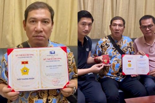 NSƯT Quang Thắng khiến dân mạng cười ngất vì biểu cảm 'hình sự' khi nhận giải