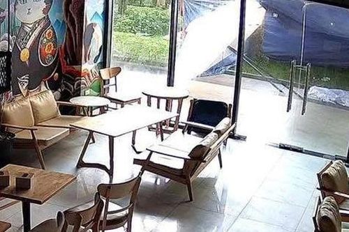 Nam thanh niên tử vong bất thường cạnh chung cư cao cấp ở Hà Nội