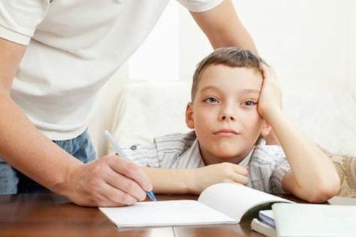 Yếu tố nguy cơ khiến trẻ mắc rối loạn tăng động giảm chú ý
