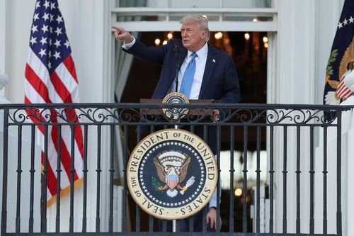 Ông Trump xóa sổ ngành du lịch trị giá 12 tỷ USD của Mỹ