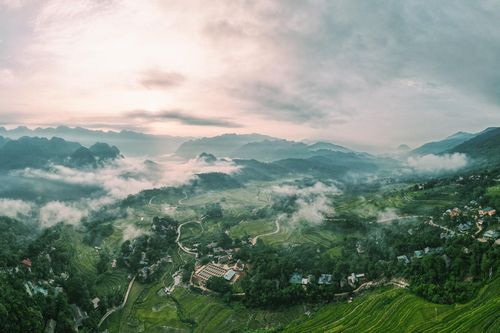 Hàng chục nghìn người xem livestream cảnh 'thiên đường' ở Thanh Hóa