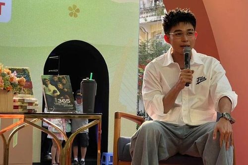 Jun Phạm làm Đại sứ truyền thông Tuần lễ sách thiếu nhi 'Du hành cùng sách'