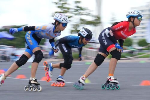 Roller Sports trẻ Việt Nam: Sân chơi tốc độ và nghệ thuật