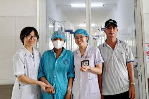 Bệnh viện Đà Nẵng thực hiện thành công ghép tế bào gốc tự thân cho người bệnh đa u tủy xương