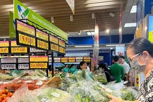 'Vàng thau lẫn lộn' giữa hàng thật, hàng giả
