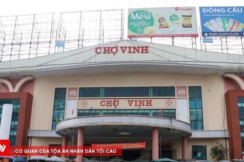 Nghệ An: Hàng trăm ki ốt chợ Vinh đóng cửa