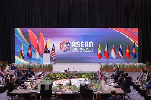 Con đường để ASEAN vươn lên trong chuỗi giá trị AI toàn cầu