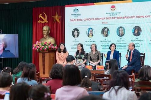 Bình đẳng giới trong khu vực công: Cần một hệ sinh thái chính sách đồng bộ