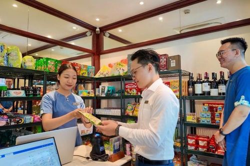Menas Group khai trương cửa hàng tiện lợi Mena Gourmet To Go tại Furama Villas Đà Nẵng