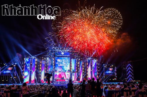Bùng nổ với đại nhạc hội 'Nha Trang say Hi'