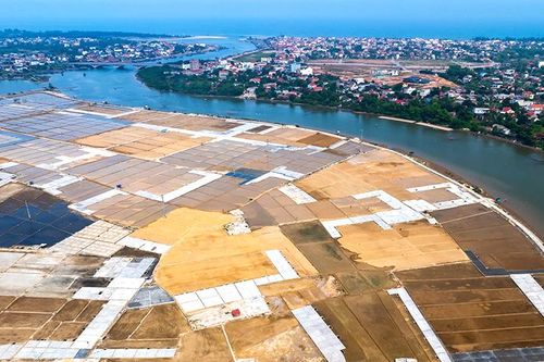 Quảng Bình muôn vẻ