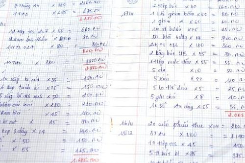 Thêm nhiều 'chủ nợ' tố cáo chính quyền nợ tiền lâu ngày không trả