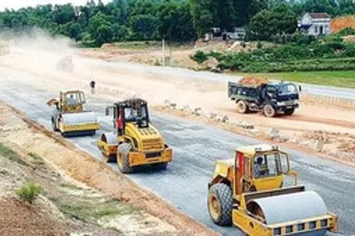Hà Nội: Yêu cầu quyết liệt GPMB, đẩy nhanh đầu tư công