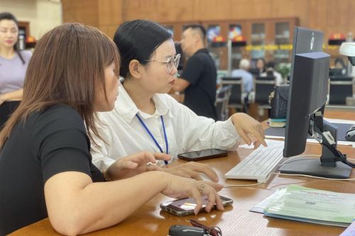 Công chức đi học phải cam kết làm việc tại cơ quan gấp 3 lần thời gian đào tạo