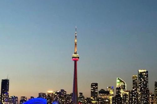 Khám phá thành phố Toronto