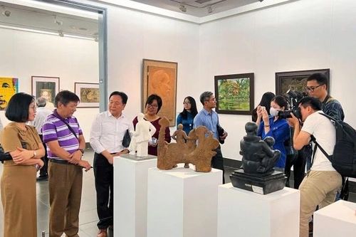 Lan tỏa hình tượng Bác Hồ trong mỹ thuật