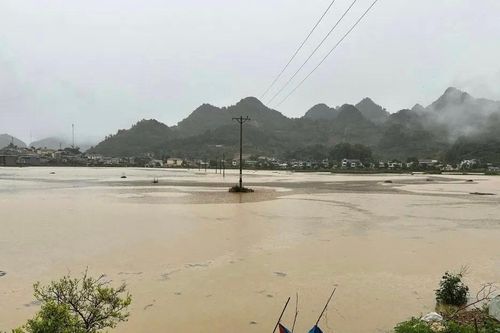 Mưa lớn kéo dài, ít nhất 2 người thương vong tại miền núi phía Bắc