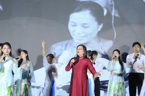 Khai mạc Liên hoan nghệ thuật chào mừng kỷ niệm 80 năm thành lập ngành Ngoại giao