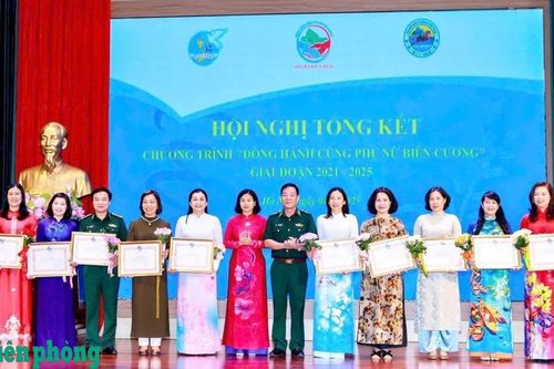 Chương trình 'Đồng hành cùng phụ nữ biên cương': Nhịp cầu yêu thương, kết nối hàng triệu tấm lòng hướng về phụ nữ vùng biên