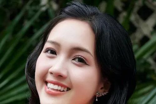 Thí sinh được gọi tên cuối ở Hoa hậu Việt Nam: 'Nhiều lúc tôi khóc để giải tỏa áp lực'