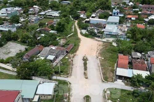 Tuyến đường hơn 2km ở Quảng Nam làm gần 6 năm vẫn không xong