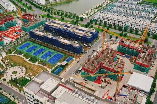 Chặn 'cò giấy phép xây dựng', dân bớt tốn tiền; Chủ tịch Tân Hoàng Minh tái xuất