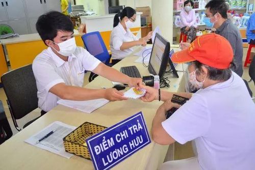 Trường hợp nghỉ hưu sớm vẫn được hưởng lương hưu tối đa 75%, ai cũng nên biết