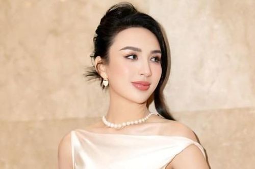Hoa hậu Ngọc Diễm trẻ đẹp sau 17 năm đăng quang, cuộc sống tròn đầy bên con gái 15 tuổi