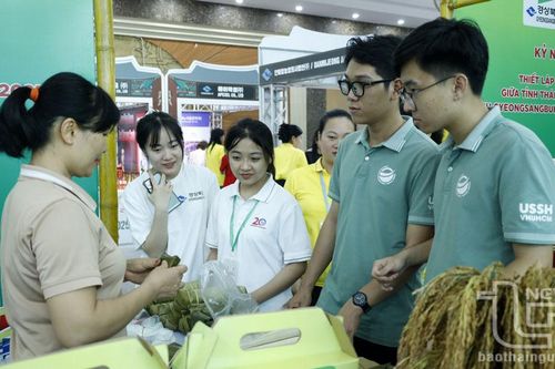Đặc sắc Không gian giao lưu văn hóa, thương mại giữa tỉnh Gyeongsangbuk-do (Hàn Quốc) và tỉnh Thái Nguyên