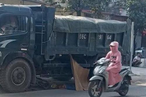 Thanh Hóa: Người phụ nữ tử vong thương tâm dưới gầm xe tải