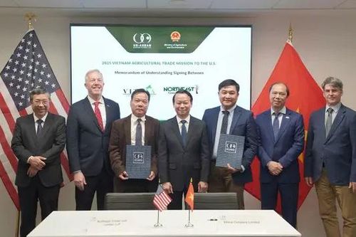 Việt Nam ký thỏa thuận nhập gần 3 tỷ USD nông sản Mỹ
