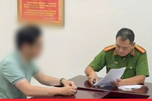 Danh tính nam thanh niên khỏa thân đuổi theo cô gái ở Hà Nội