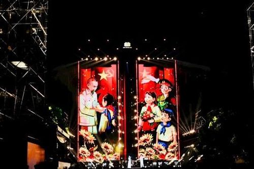 Sôi động đêm Gala âm nhạc 'Vinh quang Công an nhân dân Việt Nam'