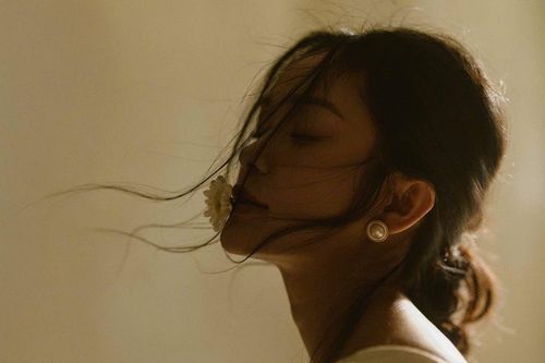 Á quân 'Tiếng hát Việt toàn cầu 2023' Đức Thoa trình làng album đầu tay
