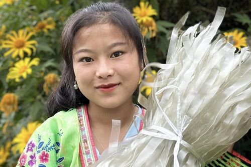 TikToker Sùng Bầu xin lỗi