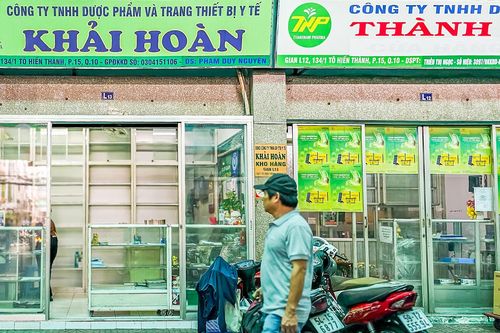 Cảnh tượng chưa từng thấy ở chợ thuốc sỉ lớn nhất TP.HCM
