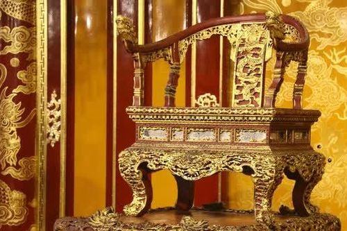 Lựa chọn giải pháp tốt nhất phục chế bảo vật quốc gia - Ngai Vua triều Nguyễn
