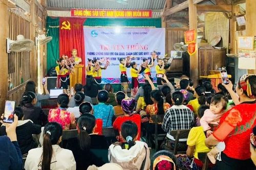 Trao quyền cho phụ nữ, vun bồi hạnh phúc gia đình vùng cao