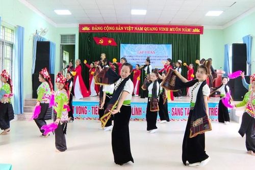 Điện Biên: Nâng cao chất lượng phong trào văn hóa, văn nghệ ở cơ sở