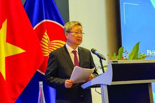 Phát huy nguồn lực cộng đồng người Việt tại châu Âu