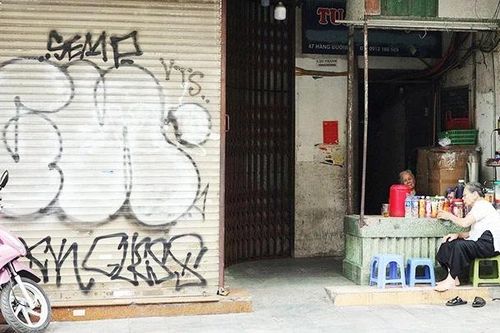 Né kiểm tra hay thay đổi cách kinh doanh?