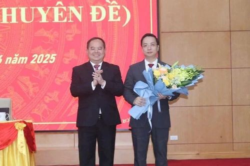 Ông Lê Hải Hòa được bầu giữ chức Chủ tịch UBND tỉnh Cao Bằng