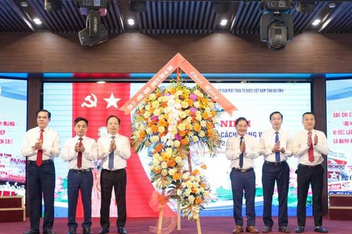 Hà Tĩnh kỷ niệm 100 năm Ngày Báo chí Cách mạng Việt Nam