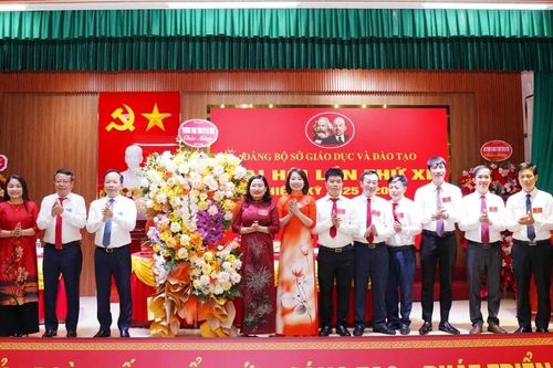 Quyết tâm đổi mới và phát triển trong kỷ nguyên số