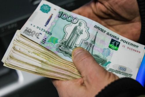 Lý do đồng Ruble tăng trưởng tốt nhất trong rổ tiền tệ, vượt cả USD