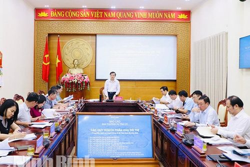 Thống nhất với Đồ án Quy hoạch phân khu các khu vực theo Đồ án điều chỉnh Quy hoạch chung đô thị Ninh Bình đến năm 2040